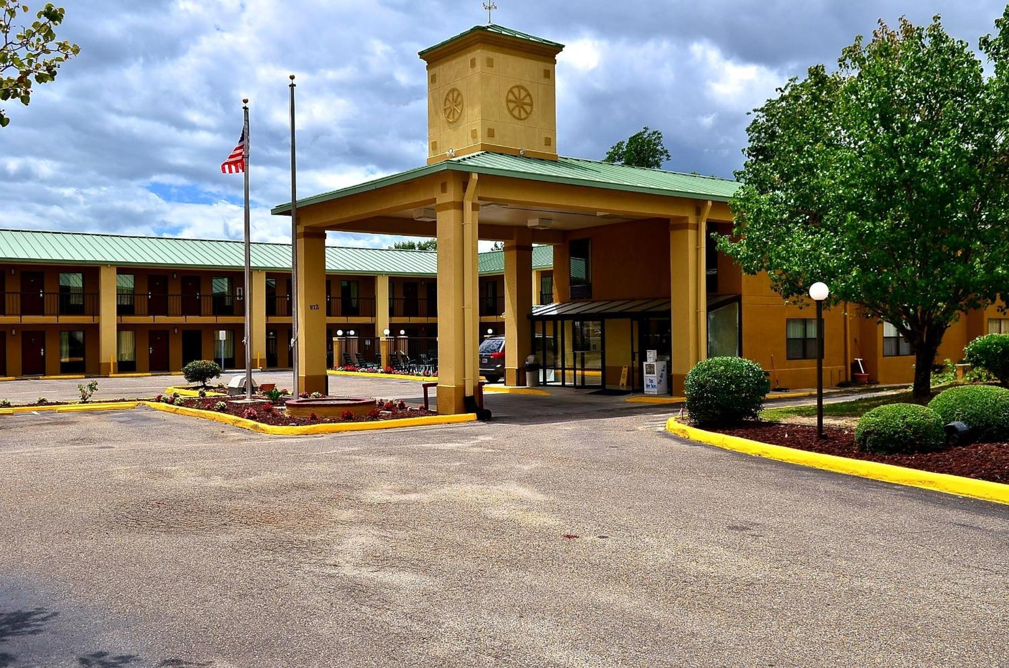 Executive Inn Opp Exterior foto